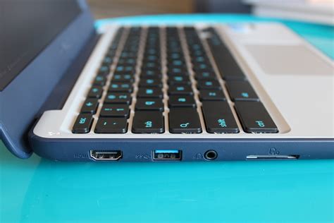 chromebook with sd slot.